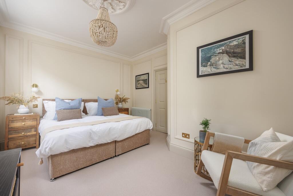emma_place_lower_gro