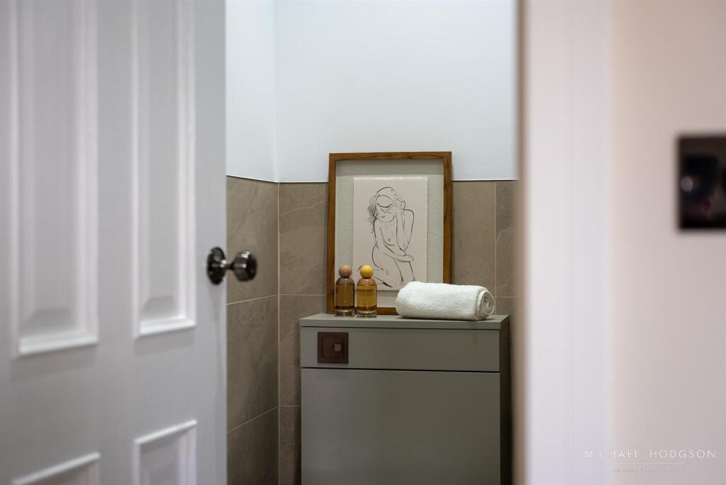 13 Front Street, Whitburn-50.jpg