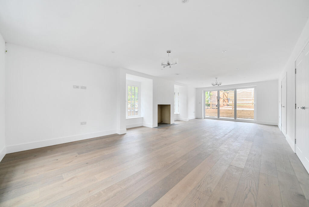 1347754-30-68b6ec...