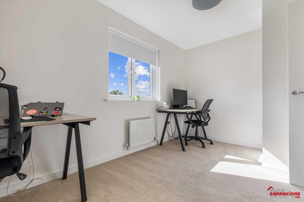 Bedroom Two (2)