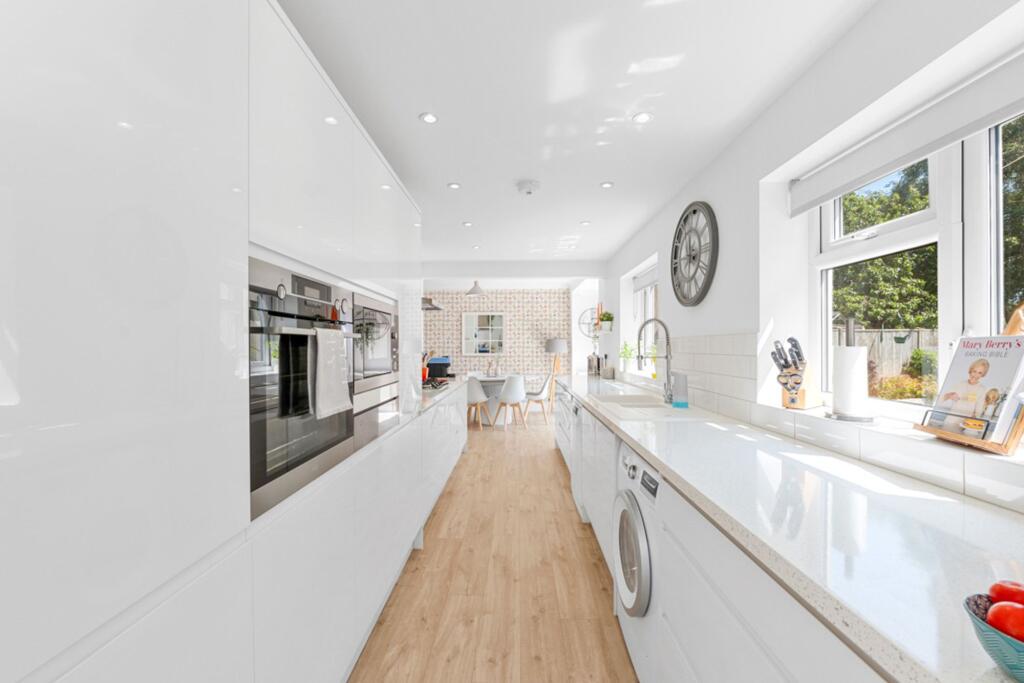 Kitchen Breakfast Room