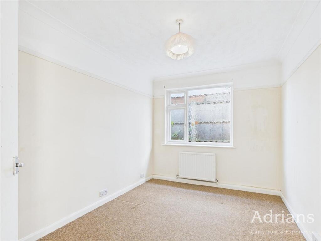 SECOND ROOM