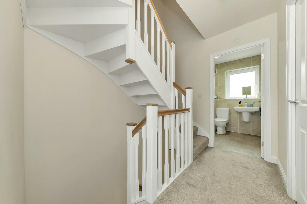 First Floor Landi...