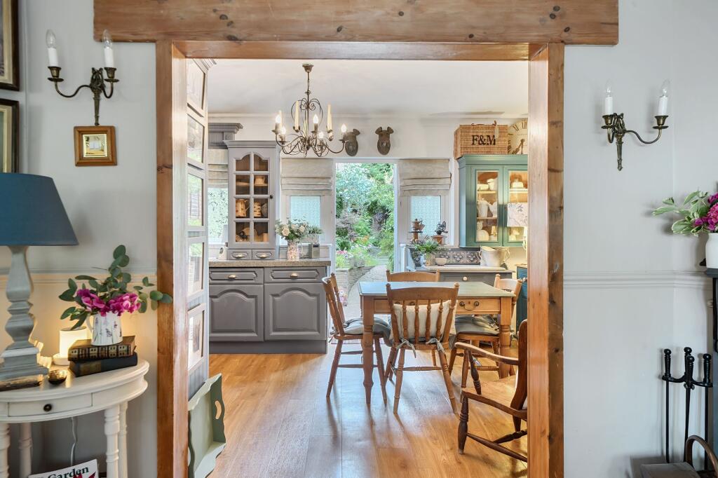 Kitchen / Dining Room