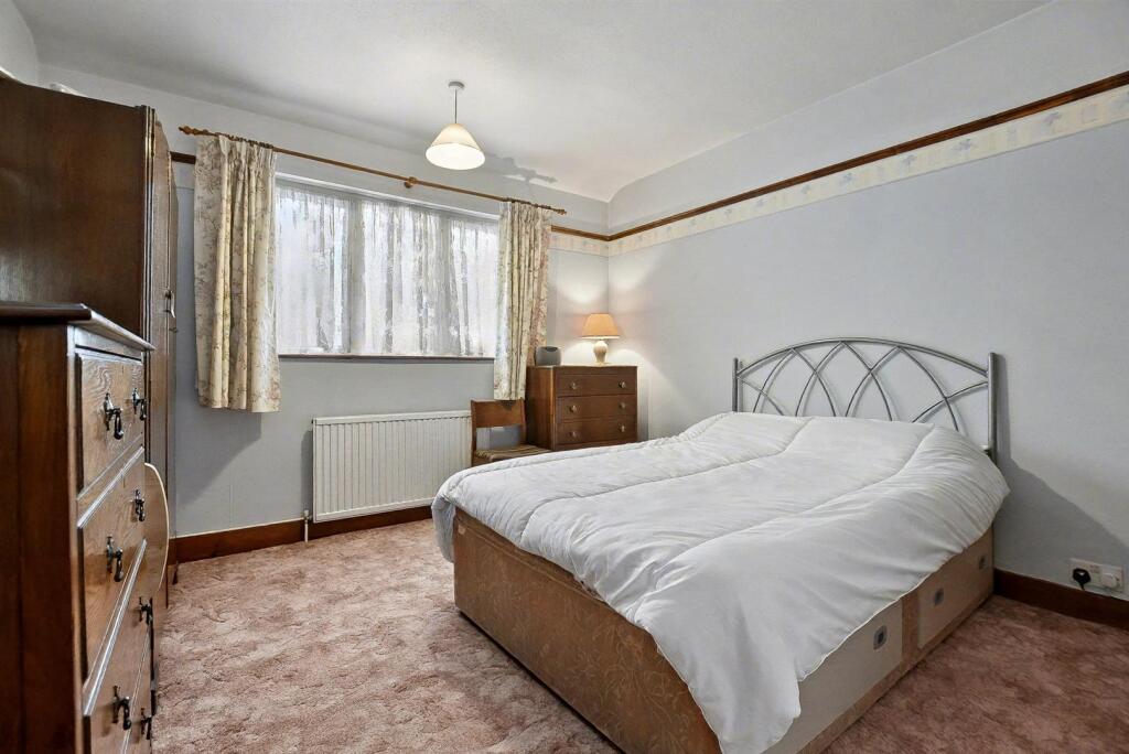 Bedroom 2.jpg