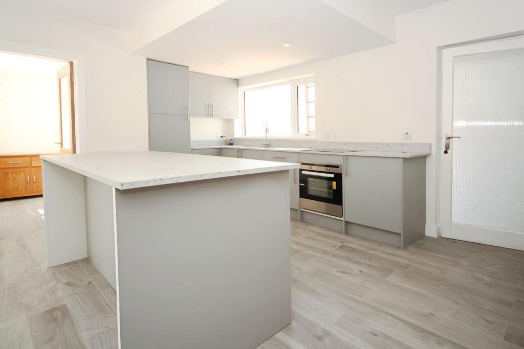 Living/kitchen/dining area