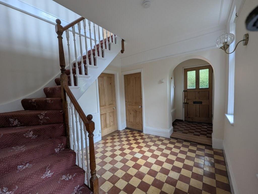 Grove House hall shot.jpg