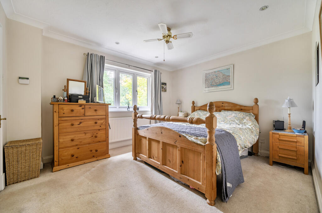 1330221-19-6883b7...