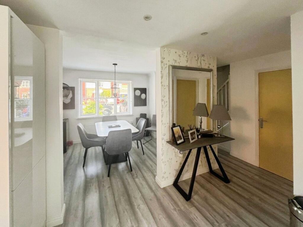 Kitchen/Diner No. 25