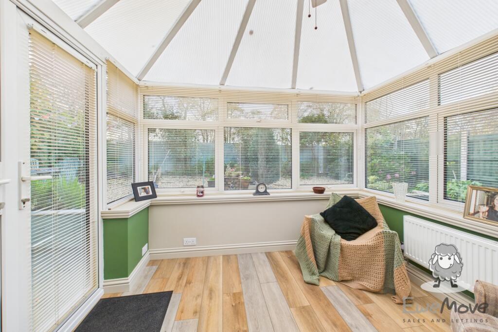 EweMove - Sutton Park Drive - 7