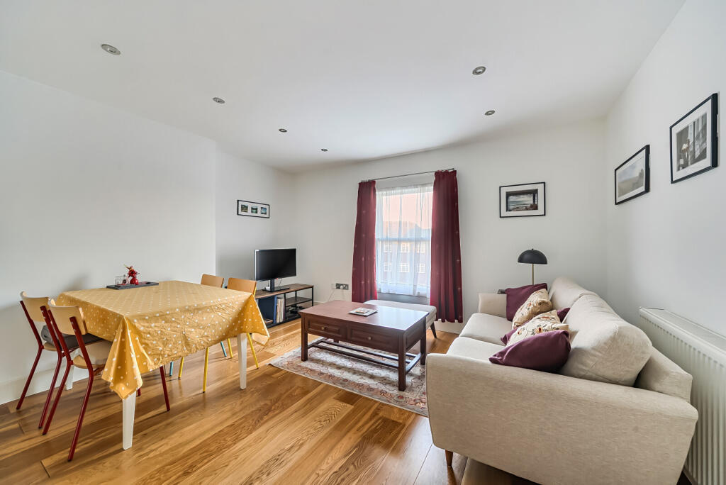 Living/Dining Room