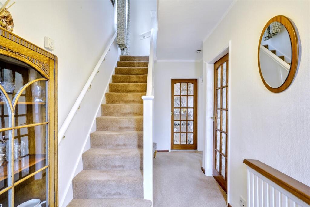 Hallway.jpeg