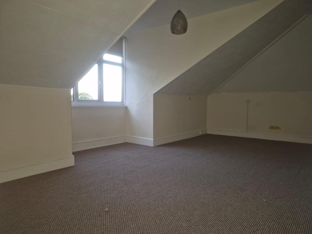 B8E631F4-B26D-4A72-84CC-766E1DB7CCD7 T202511091429.jpg