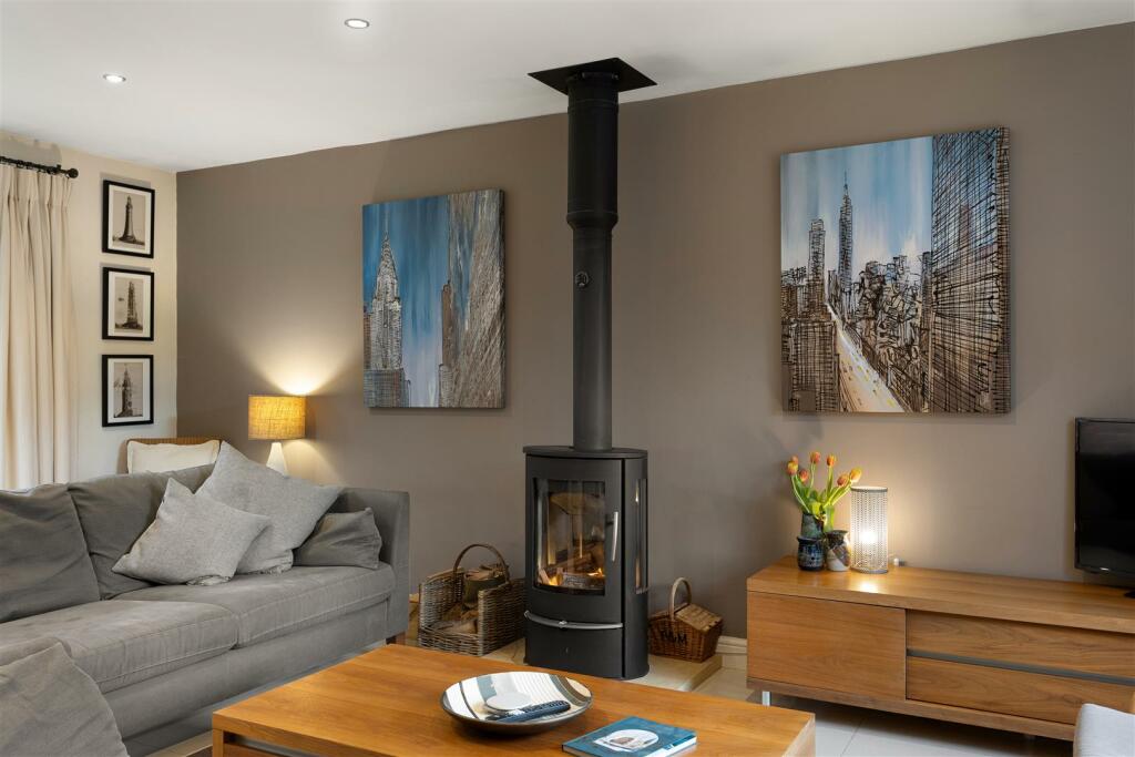 LOG BURNER