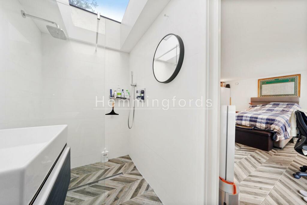34 Blenheim Avenue - Ug7MFU8ahxKLKof8WKwC.jpg