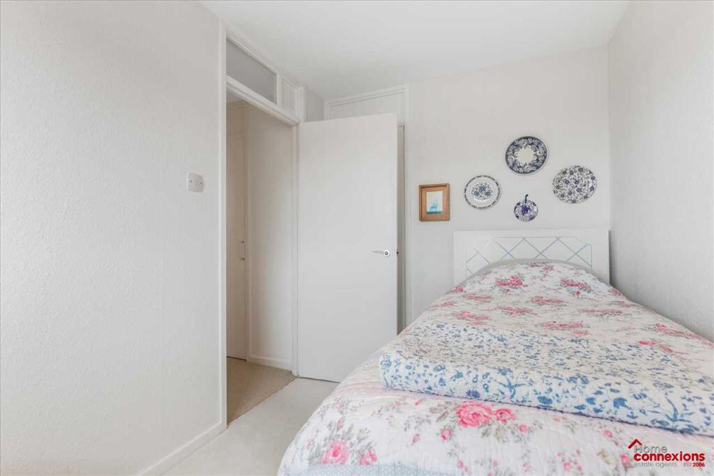Bedroom Three (2)