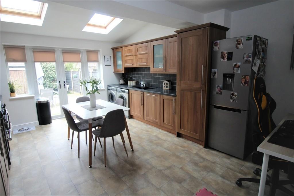Kitchen/ Diner 2