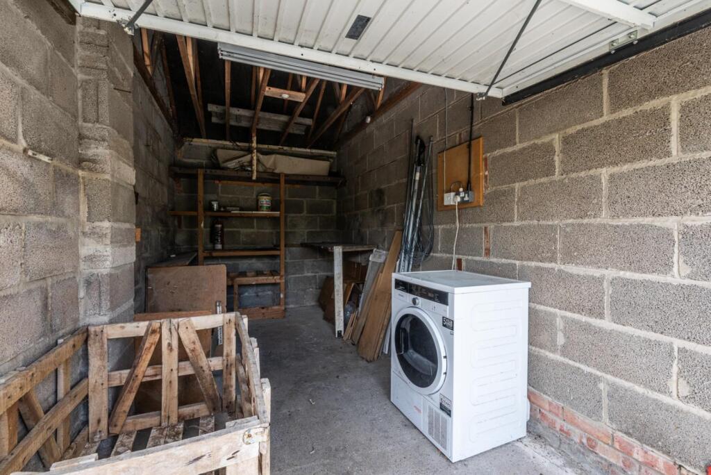 8 Sheepfair Lane, Marshfield, Chippenham SN14 8NA-