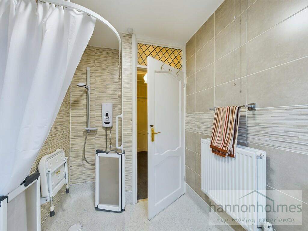 CAM01073G0-PR0225...