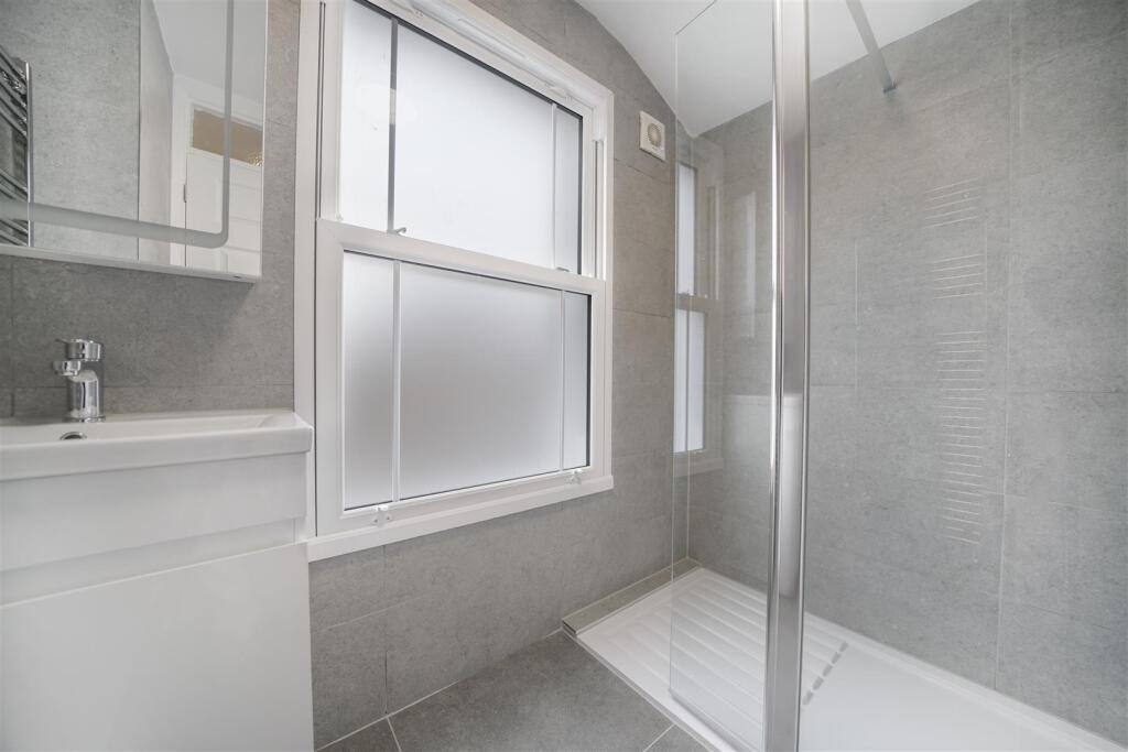 54 First Avenue - mJokwb4YNnRmcTPq7qMv.jpg