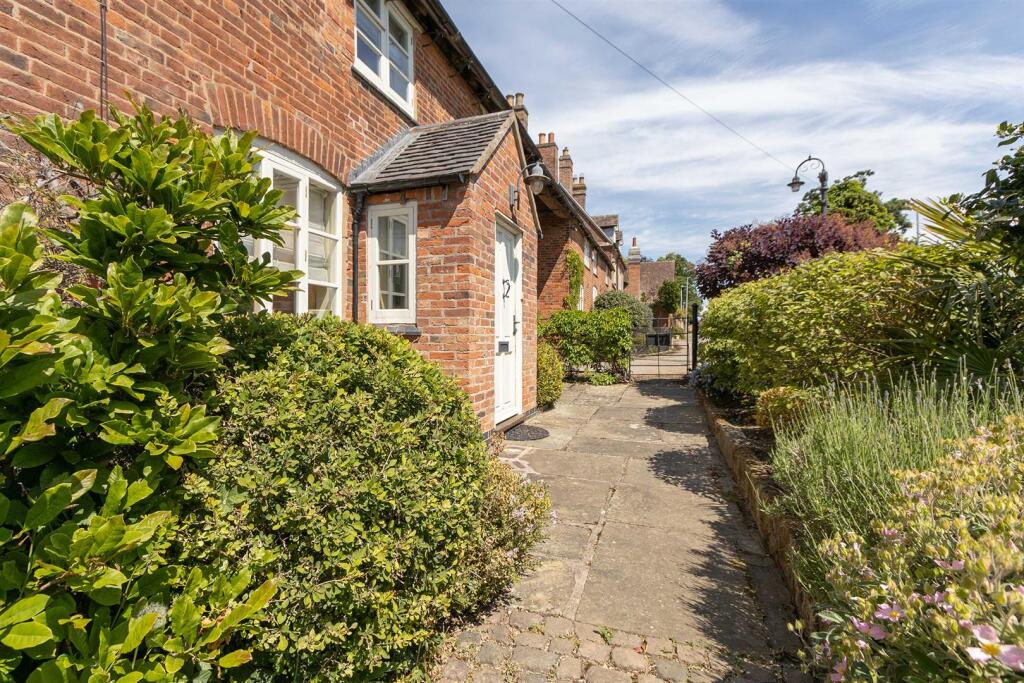 Manor Farm, Sketchley Old Village (9).jpg