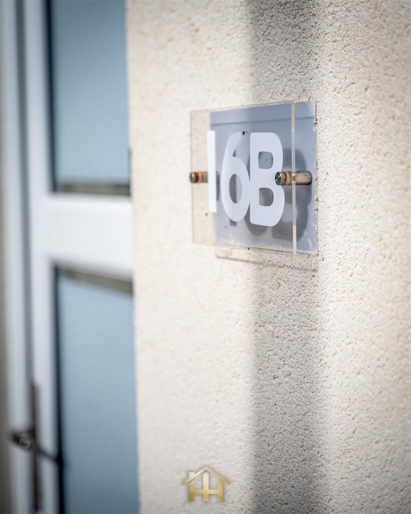 16B FALKLAND CRES DD53SQ 180325 EDIT (22 of 83).jp