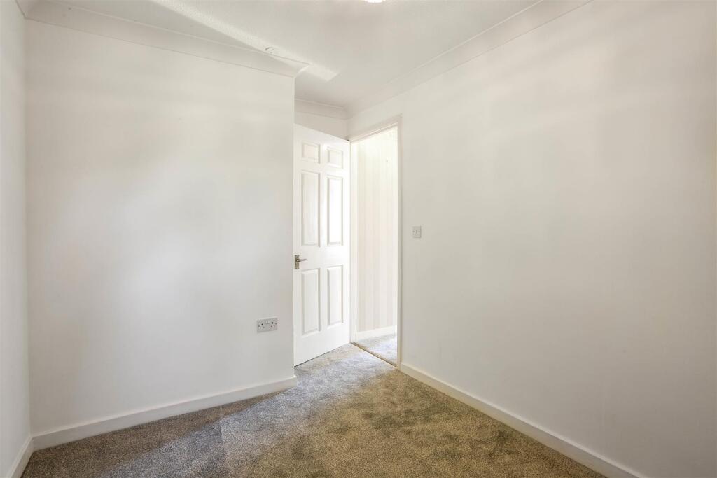 1458948990 -  15.jpg