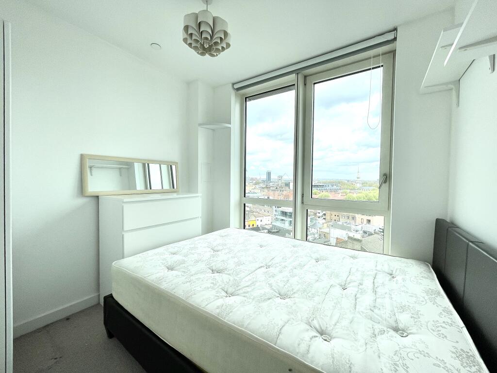 Bedroom 3.jpg