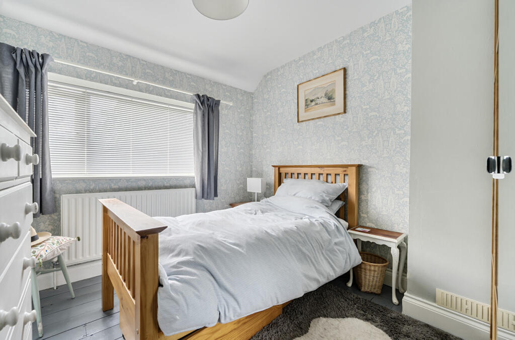 1329151-13-688742...