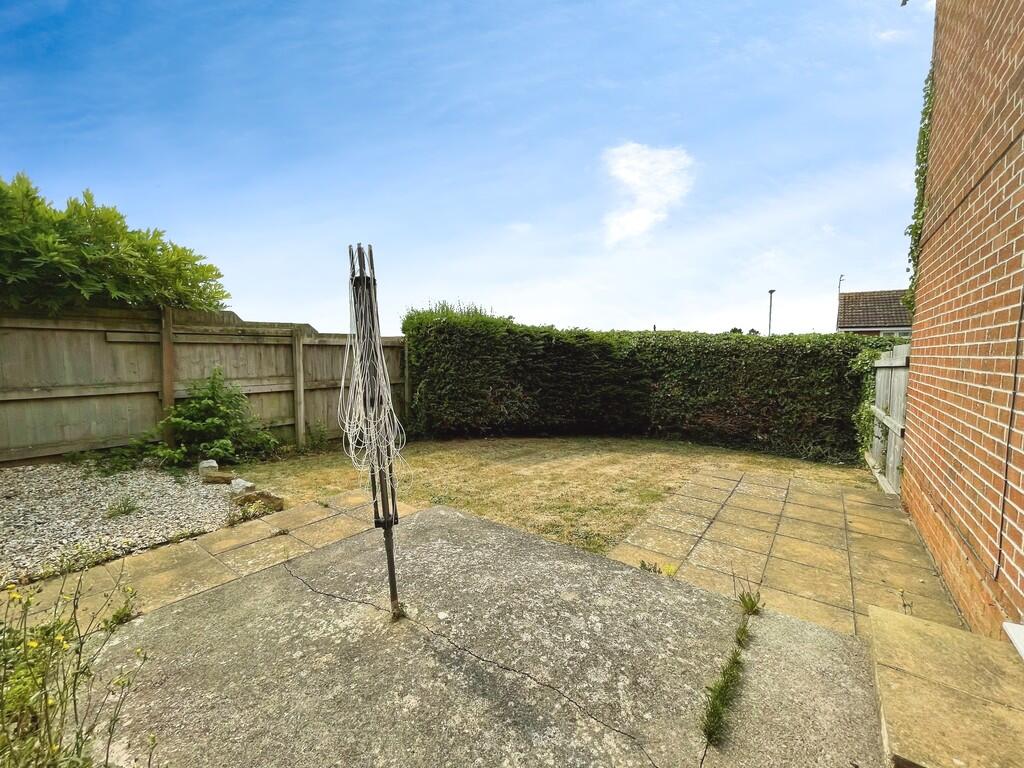 132fab86-garden 2...