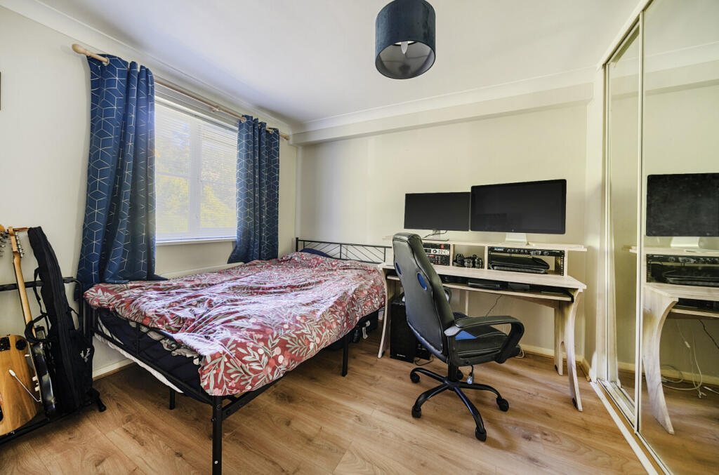 20-681e2a33a2676-...