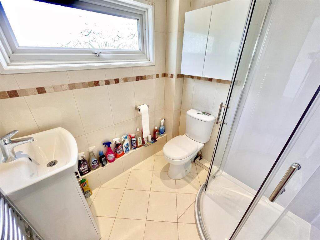 Shower 1.JPEG