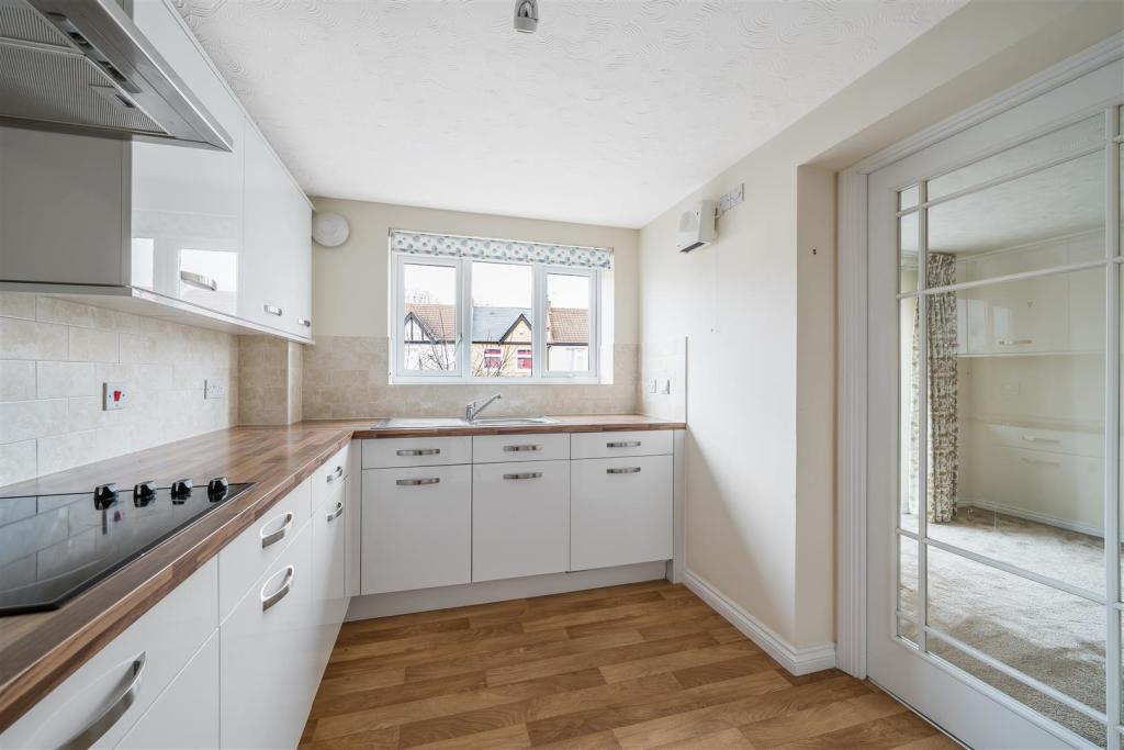 Kitchen.JPG