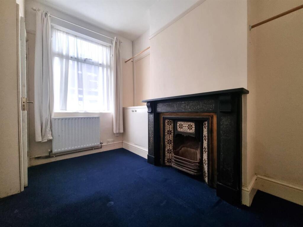 Bedroom No.1