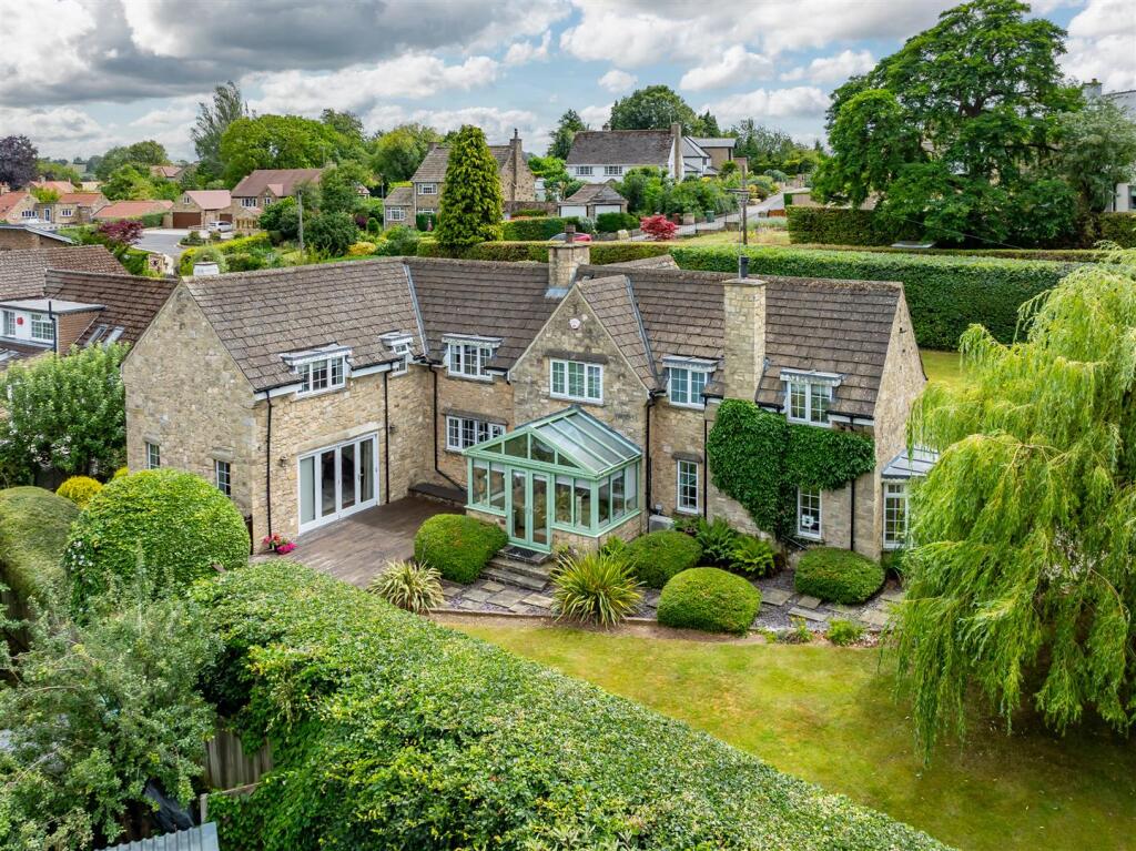 Woodhal Ridge-21.jpg