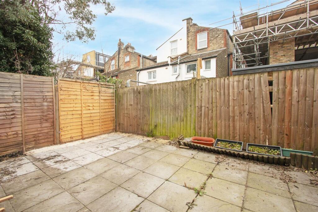 47 Gilbey Road SW17 0QQ external 2.jpg