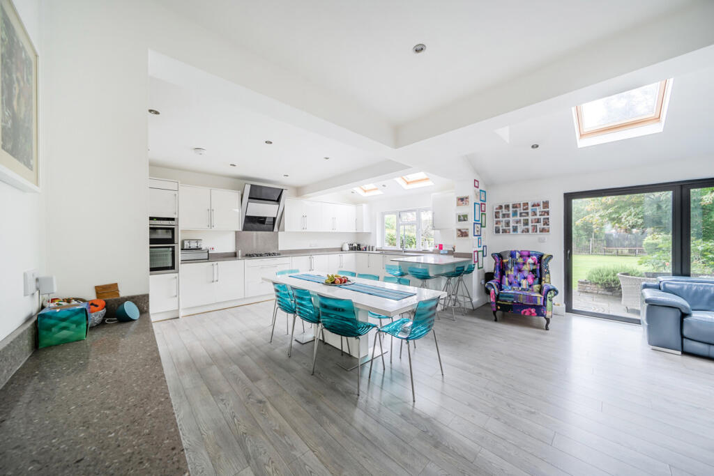 1348986-13-68c19c...