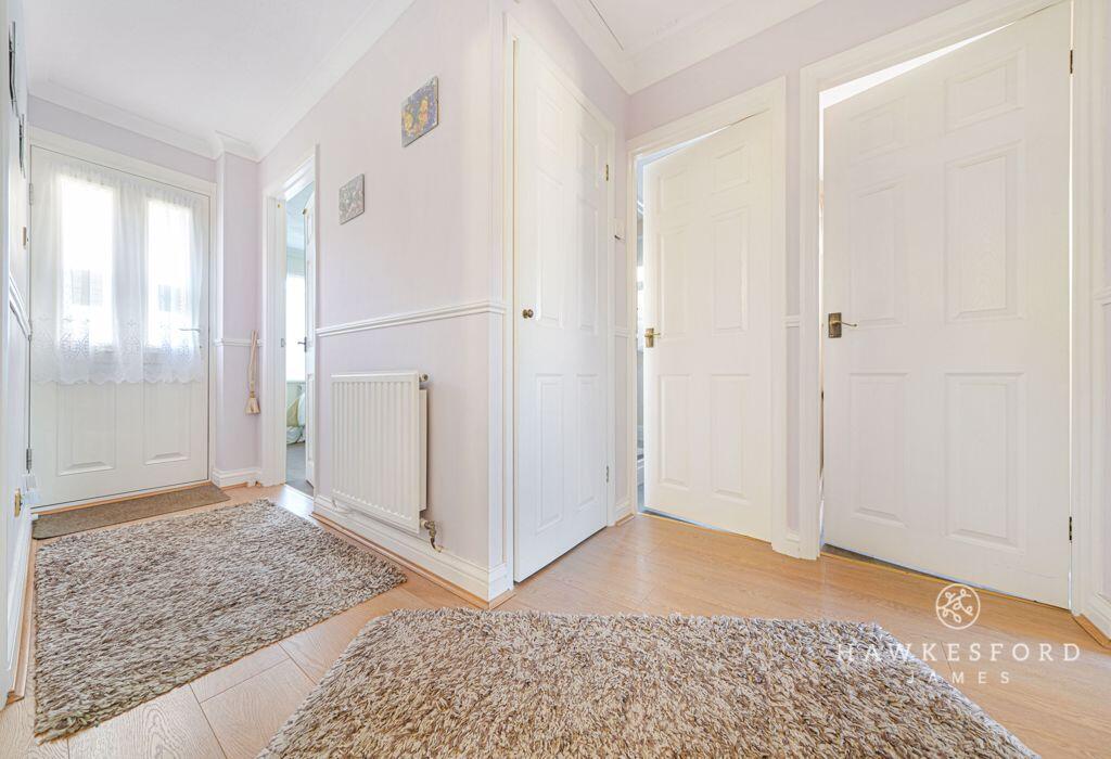 Rosemary Avenue, Minster on Sea - Entrance hall