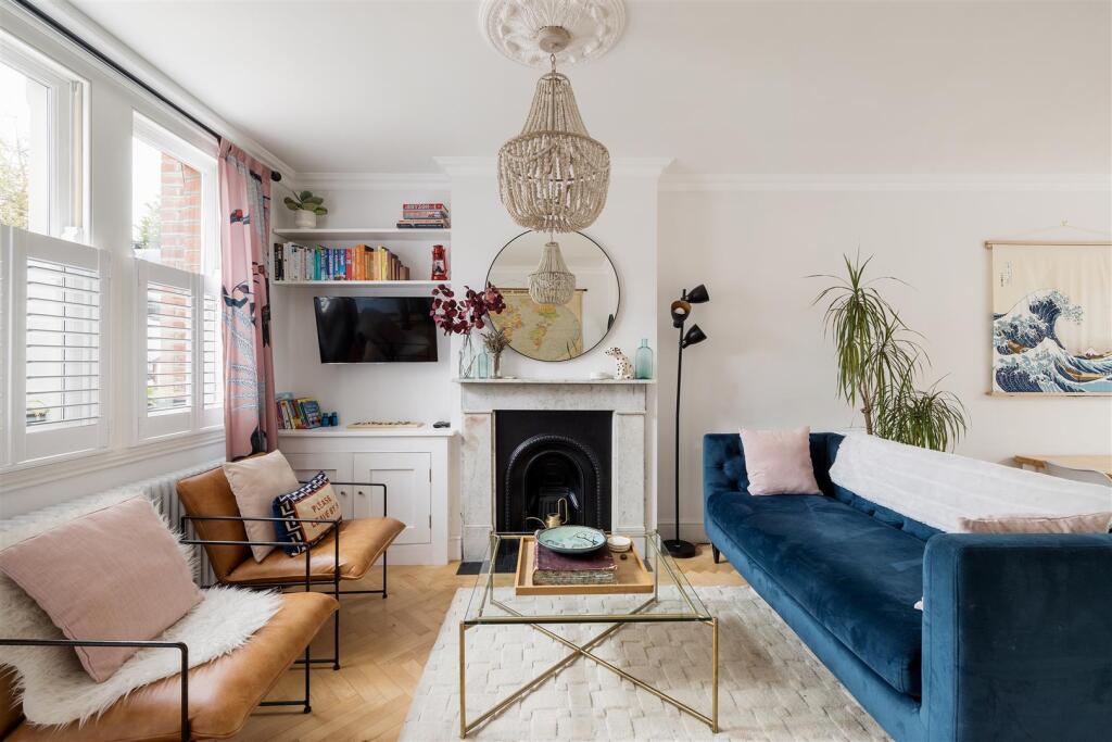 Windsor Road E7