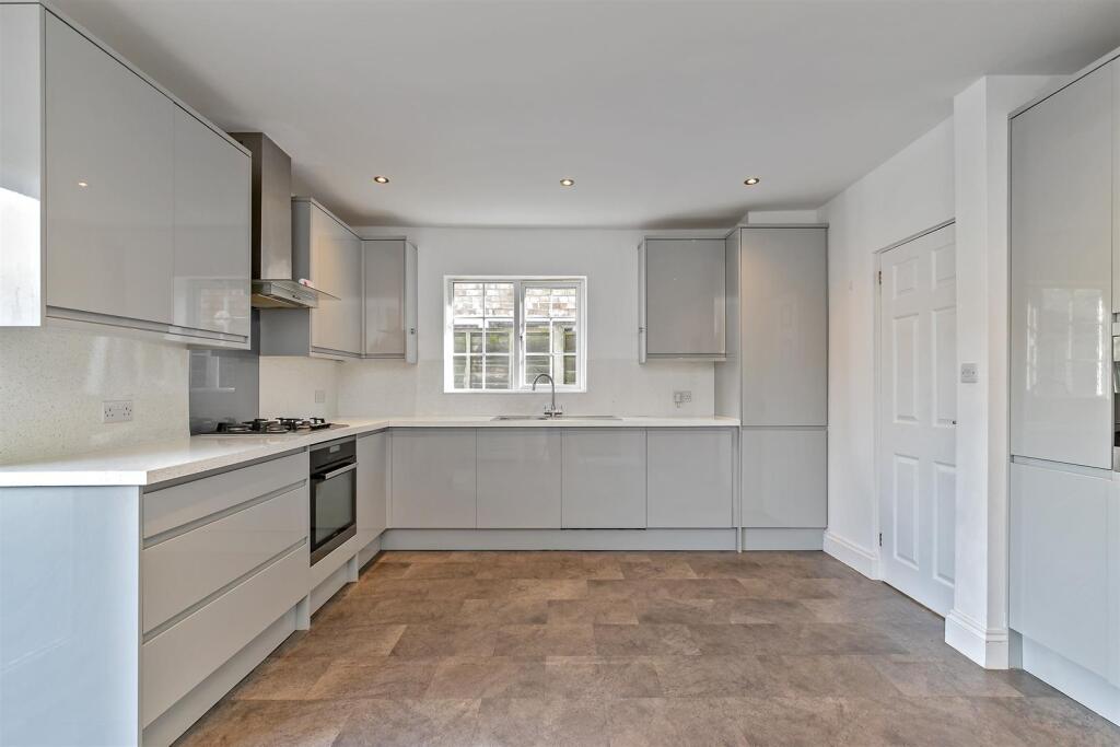 429HatfieldRoad-8.jpg