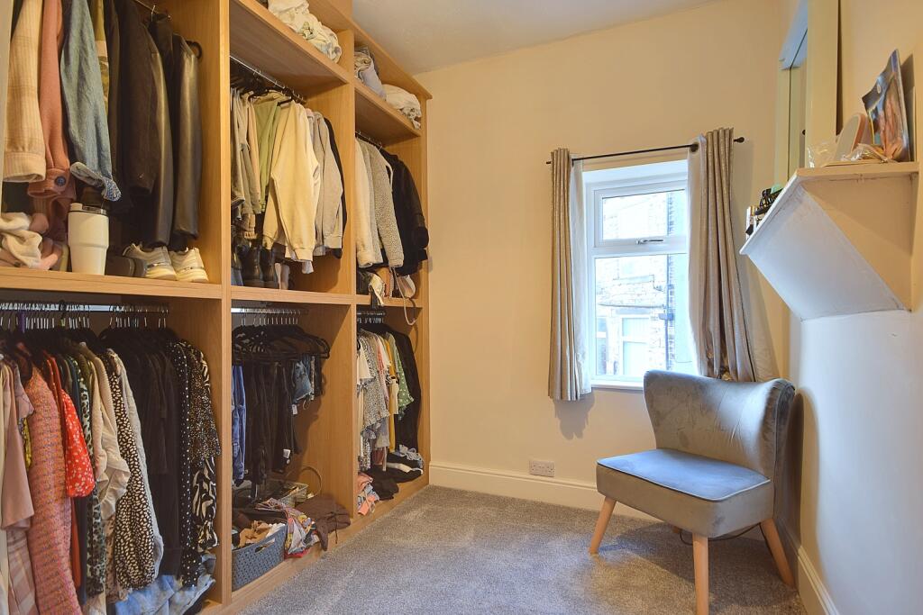 Slade Lane EweMove Brighouse (30)