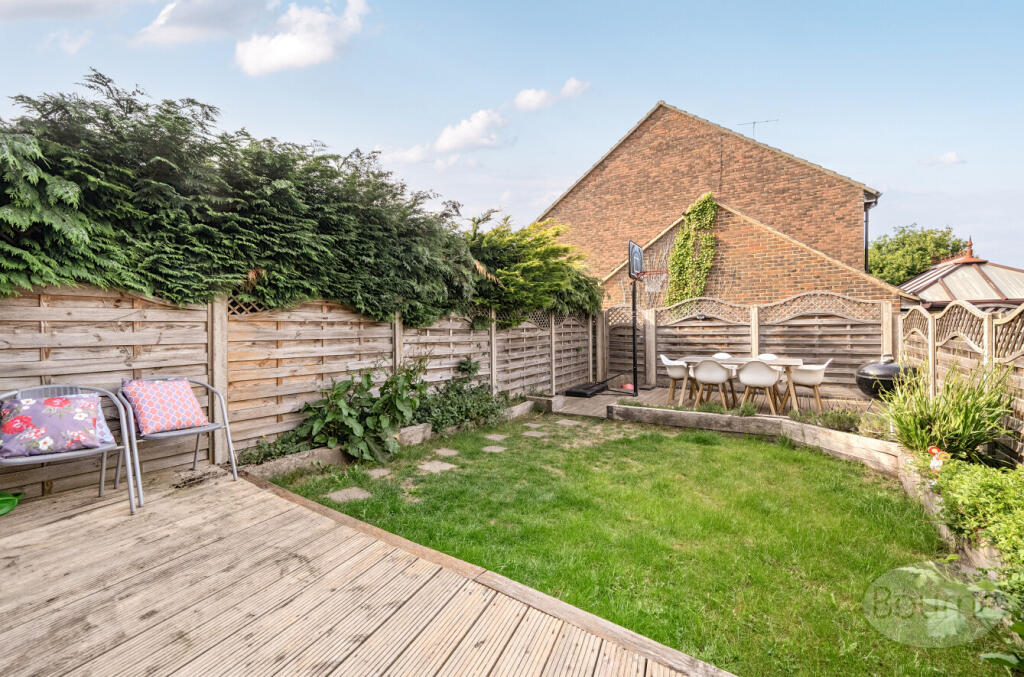 67fda02f-cd09-466...