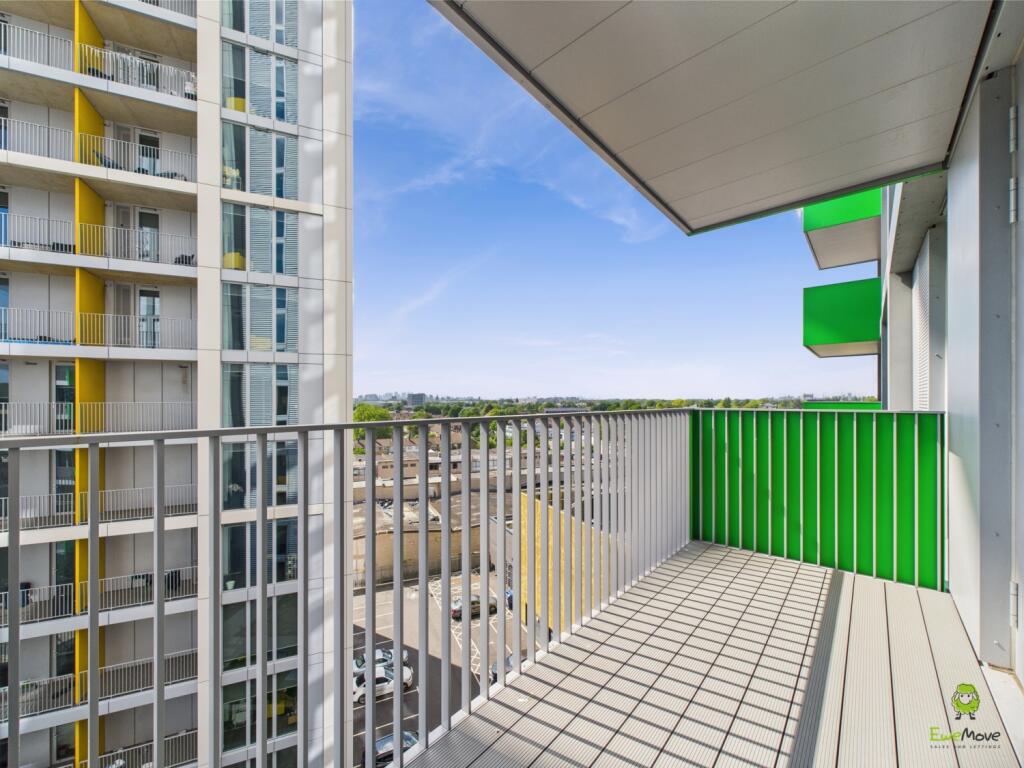 CAM02615G0-PR0059-STILL007