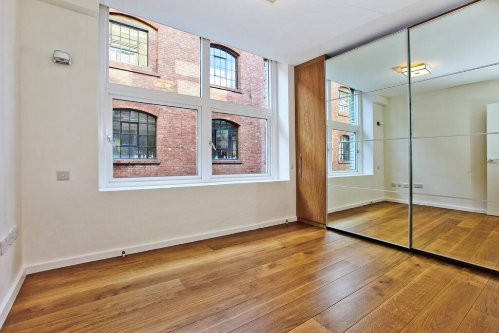 2 bedroom loft ap...