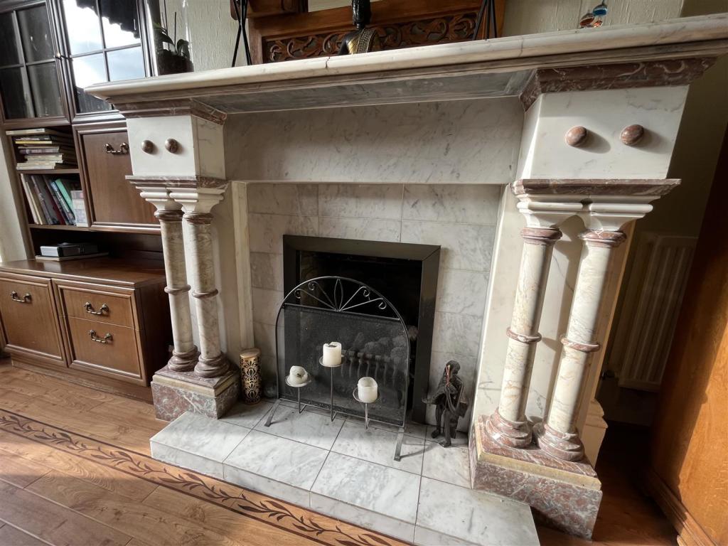 Dining Room Fireplace Feature.jpg