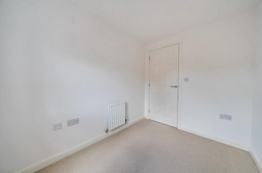 1298278-12-682f10...