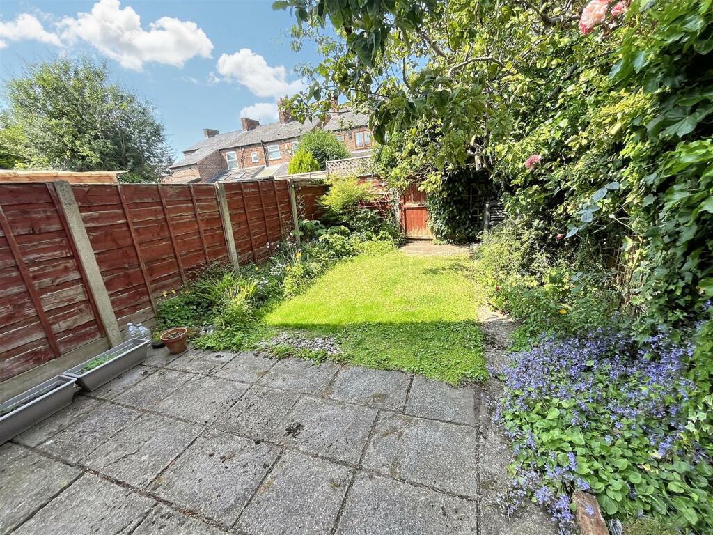 Gardens Aspect 2