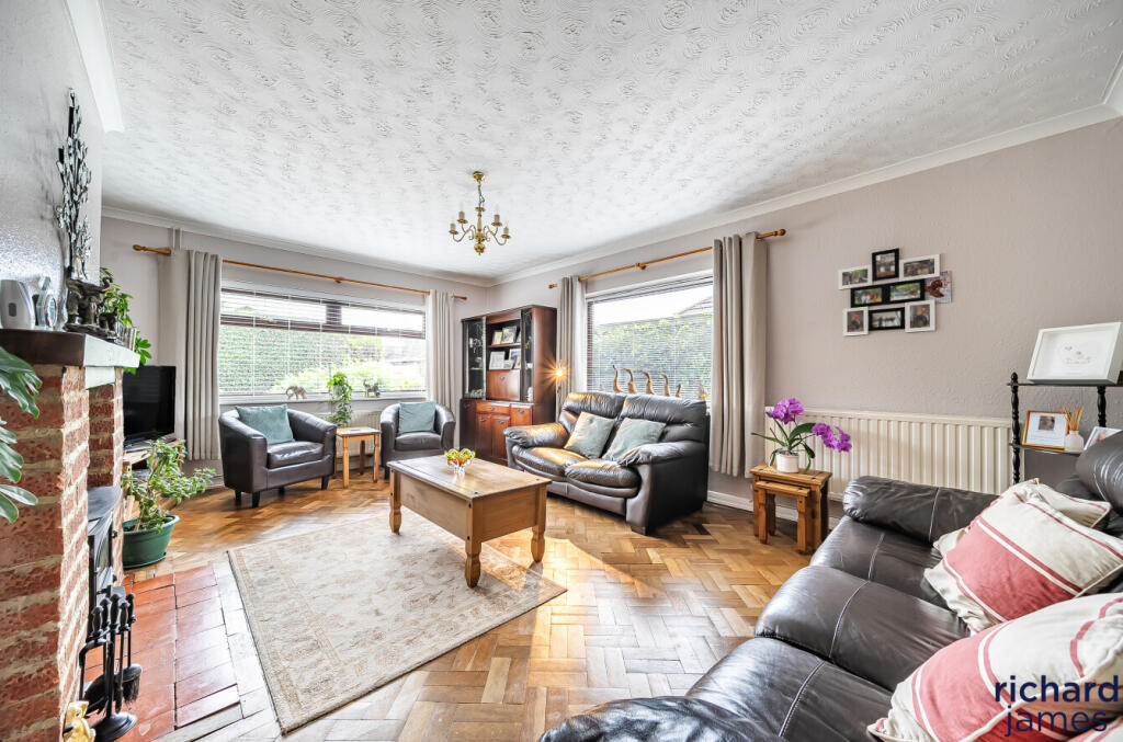 f17d6cb9-9707-4e2...