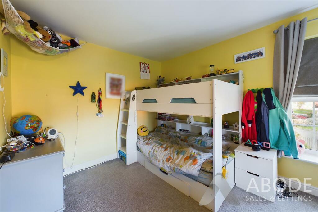 CAM03473G0-PR0136-STILL027.jpg