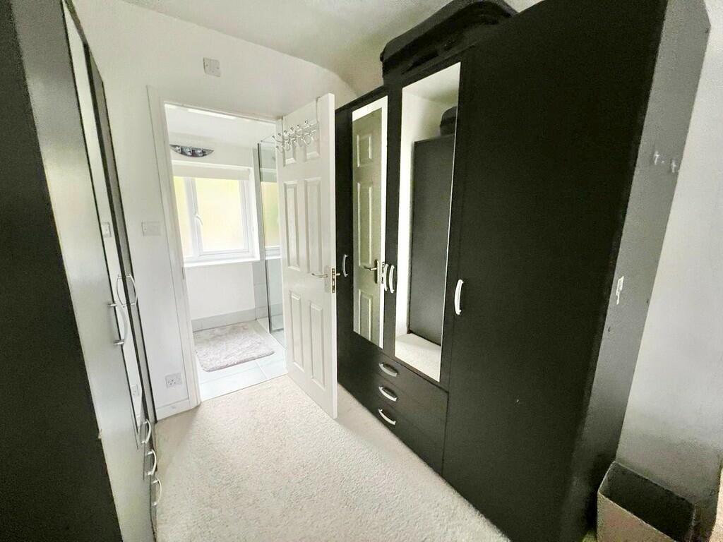 IMG-20241015-WA01...